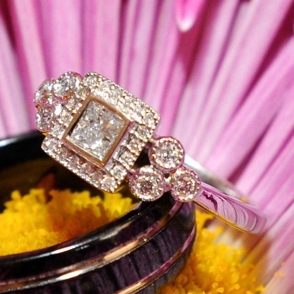 ISO Wedding Ring - Picture 5 of 6